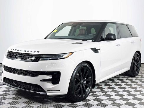 Used 2025 Land Rover Range Rover Sport Dynamic SE image 1