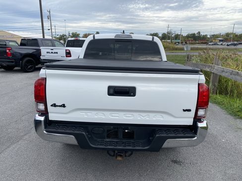Used 2023 Toyota Tacoma SR5 image 6