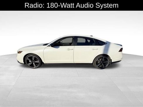 Used 2023 Honda Accord Sport image 4