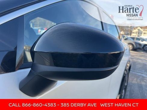 Certified 2023 Nissan Ariya FWD image 9