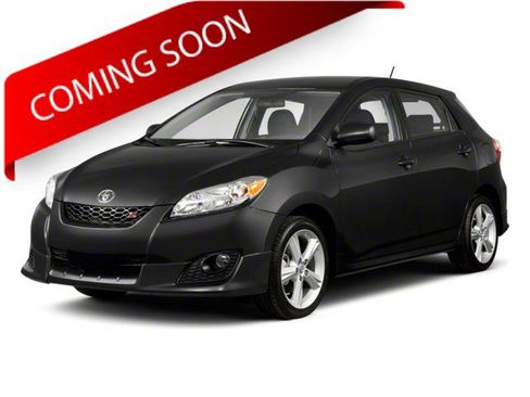Used 2010 Toyota Matrix image 1