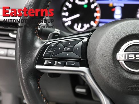 Used 2023 Nissan Altima 2.5 SR FWD image 15
