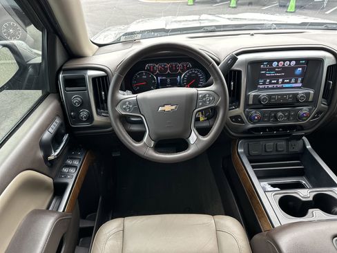 Used 2017 Chevrolet Silverado 1500 LTZ w/ Sport Package image 23