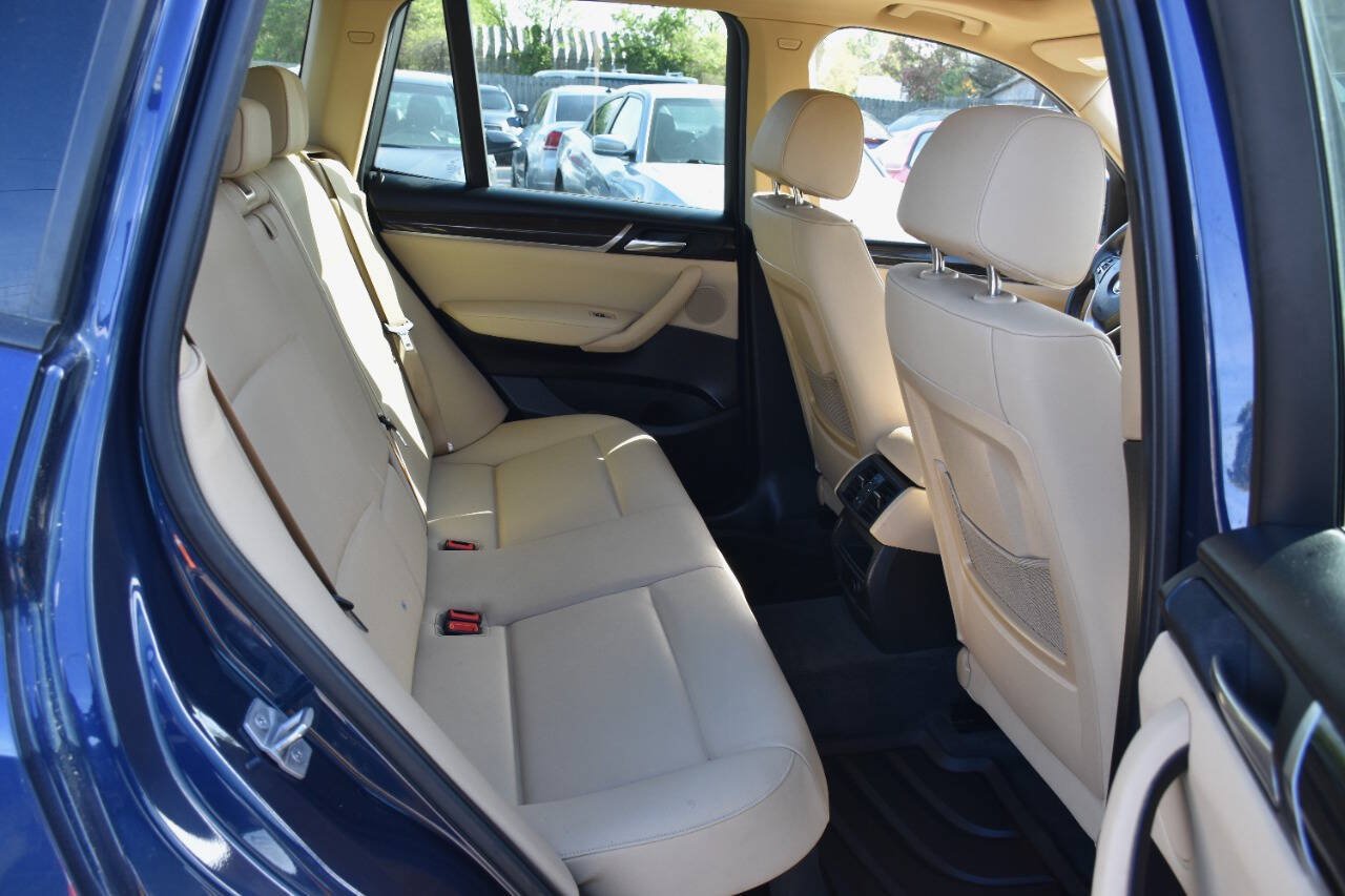 Used 2016 BMW X3 xDrive28i AWD/4WD image 12