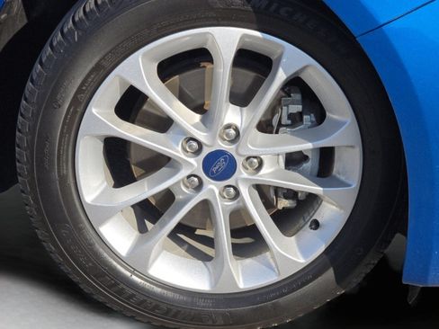 Certified 2020 Ford Fusion SE FWD image 9