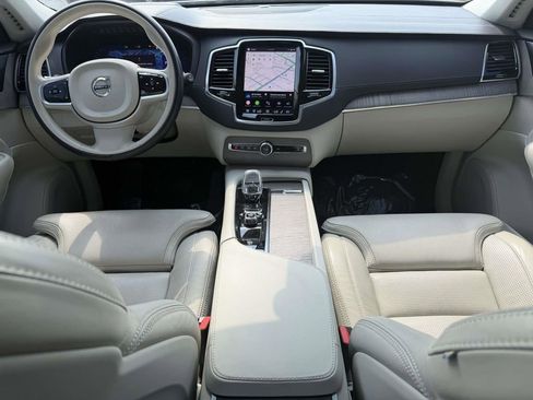 Used 2023 Volvo XC90 B6 Ultimate w/ Protection Package Premier AWD/4WD image 2