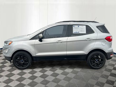 Used 2020 Ford EcoSport SE image 2