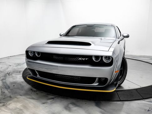 Used 2018 Dodge Challenger SRT Demon image 3