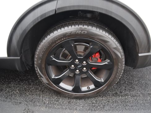 Used 2023 Ford Explorer ST w/ Equipment Group 401A image 7