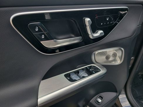 Certified 2026 Mercedes-Benz GLC 300 4MATIC image 21