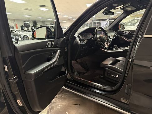 Used 2019 BMW X5 xDrive40i AWD/4WD image 27