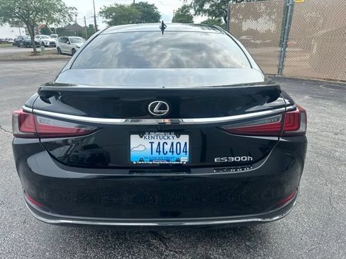 Certified 2025 Lexus ES 300h w/ Premium Package FWD image 4