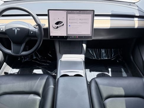 Used 2023 Tesla Model 3 Standard Range RWD image 2