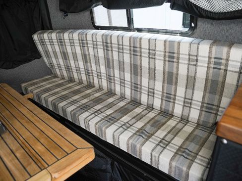 Used 2022 Mercedes-Benz Sprinter 2500 image 68