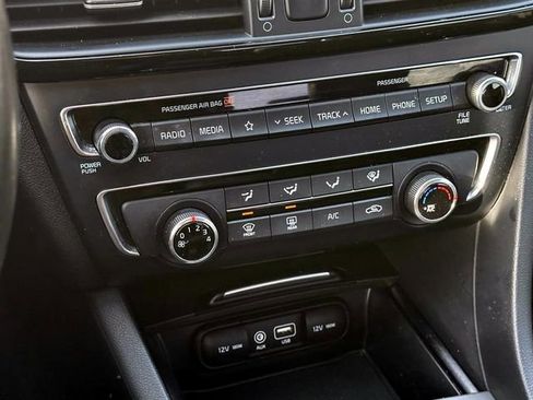 Used 2020 Kia Optima S image 24