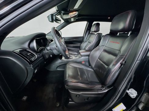 Used 2019 Jeep Grand Cherokee Trailhawk w/ Trailhawk Luxury Group AWD/4WD image 13