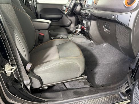 Used 2023 Jeep Gladiator Mojave w/ LED Lighting Group image 14