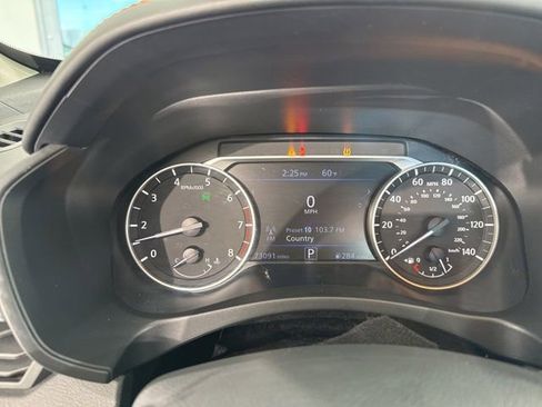 Used 2019 Nissan Altima 2.5 SR w/ SR Premium Package image 29