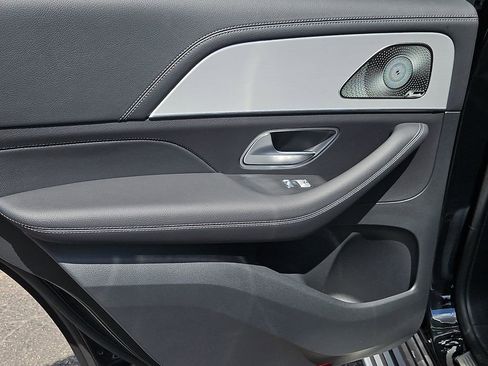 New 2026 Mercedes-Benz GLE 450 4MATIC image 16