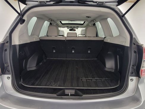 Used 2014 Subaru Forester 2.5i Touring image 31