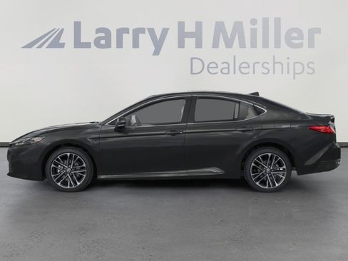 New 2026 Toyota Camry XLE image 3