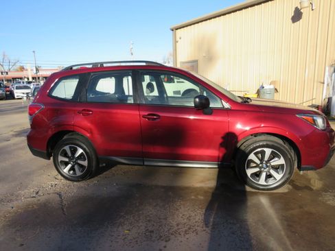 Used 2018 Subaru Forester 2.5i w/ Alloy Wheel Package image 30