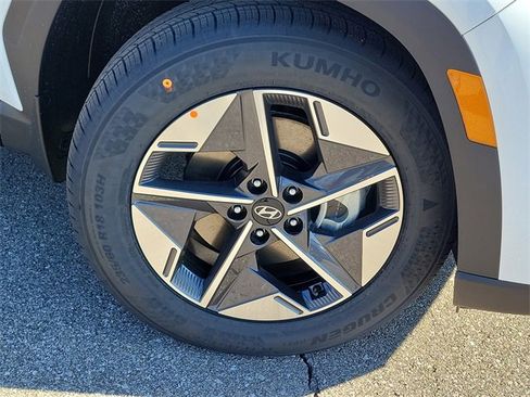 New 2026 Hyundai Tucson SEL image 5