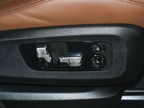Used 2025 BMW X5 M Competition w/ Executive Package AWD/4WD image 67