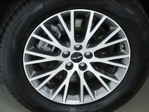 Used 2025 Genesis GV80 2.5T Standard image 12