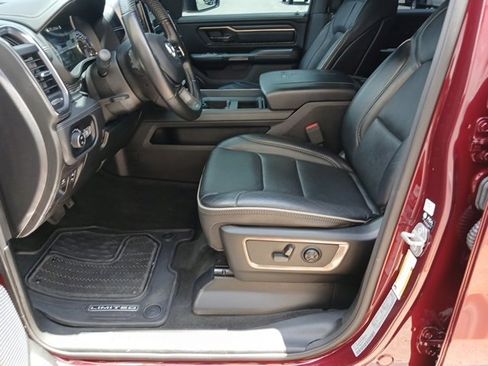 Used 2021 RAM 1500 Limited w/ Body Color Bumper Group image 34