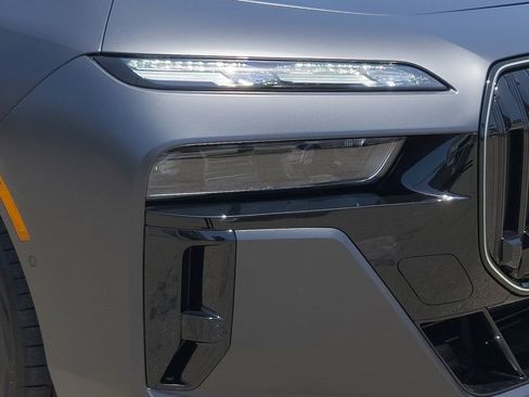New 2026 BMW 760i xDrive w/ Executive Package AWD/4WD image 6