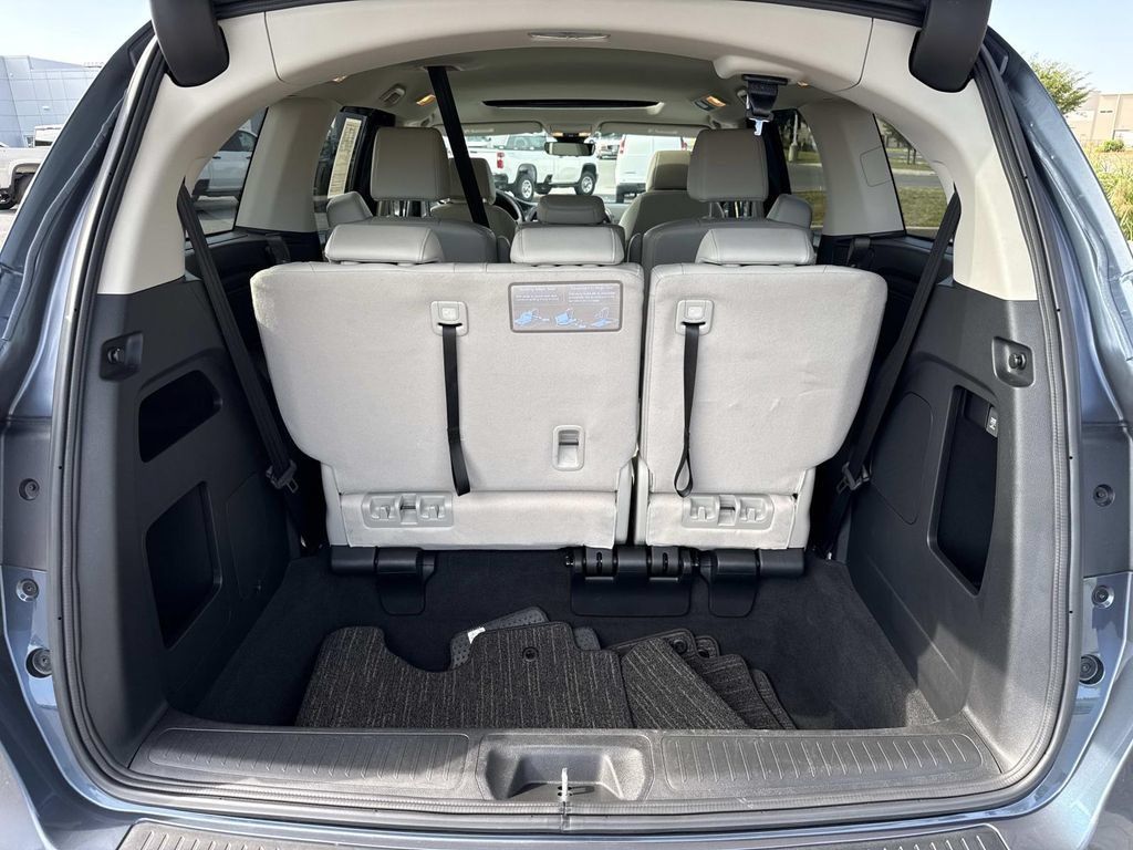 Used 2026 Honda Odyssey EX-L image 22