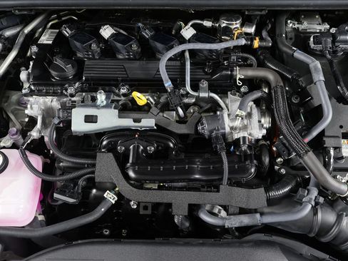 Used 2025 Toyota Prius Plug-In Hybrid FWD image 15