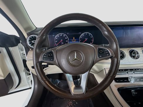 Used 2018 Mercedes-Benz E 400 E 400 image 13