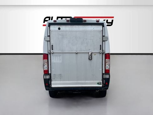 Used 2023 RAM ProMaster 2500 w/ Safety Group FWD image 6
