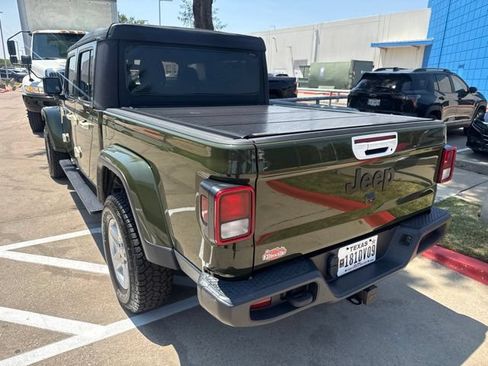 Used 2022 Jeep Gladiator Sport AWD/4WD image 4