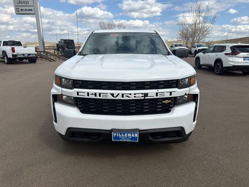 Used 2019 Chevrolet Silverado 1500 Custom AWD/4WD image 19