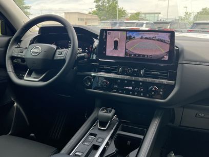 New 2026 Nissan Pathfinder Platinum