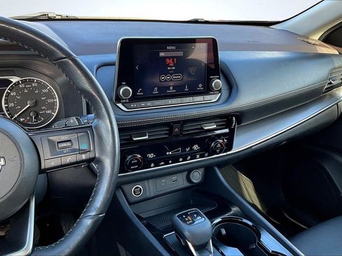 Used 2023 Nissan Rogue SV w/ SV Premium Package image 6