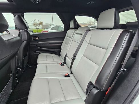 Used 2024 Dodge Durango GT image 28