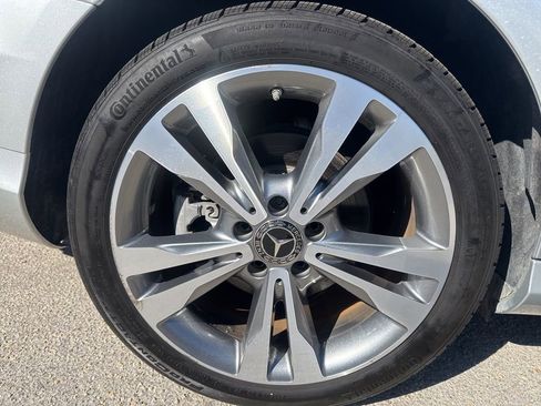 Used 2018 Mercedes-Benz C 300 C 300 image 9