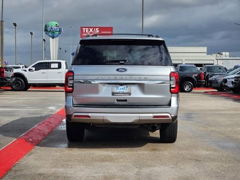 Certified 2022 Ford Expedition Limited image 6