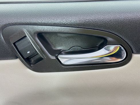 Used 2016 Chevrolet Impala Limited LS FWD image 27