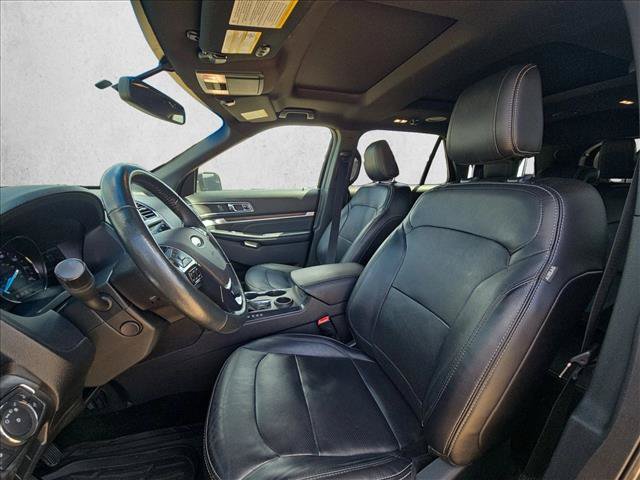 Used 2018 Ford Explorer Limited FWD image 10