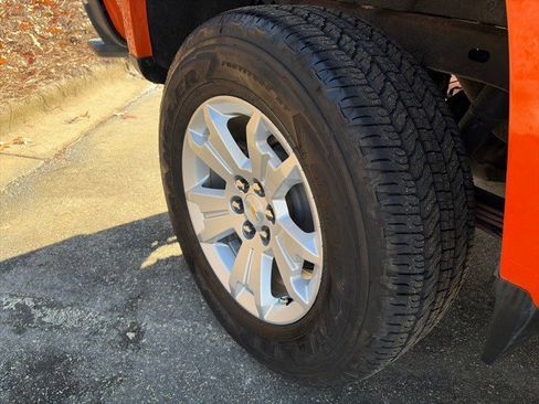 Used 2022 Chevrolet Colorado W/T w/ WT Convenience Package image 13