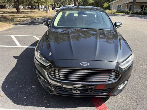 Used 2013 Ford Fusion SE FWD image 8