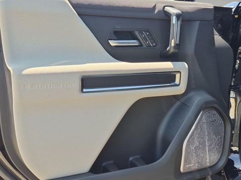 New 2026 GMC Hummer EV 4x4 Crew Cab image 21