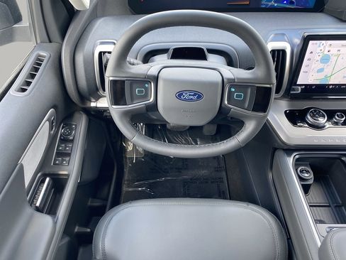 New 2026 Ford Expedition Max Active image 13