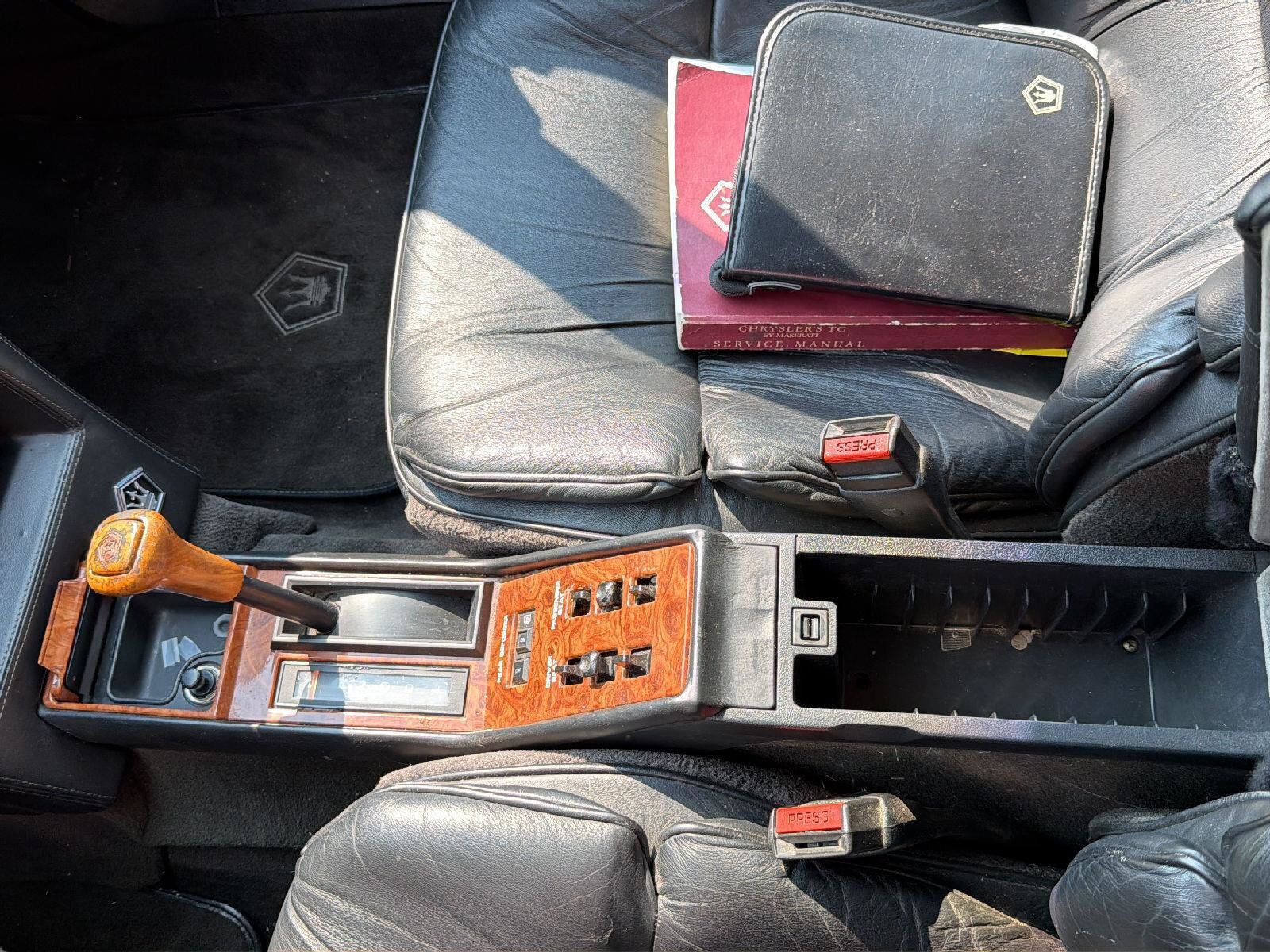 Used 1990 Chrysler TC by Maserati FWD image 15