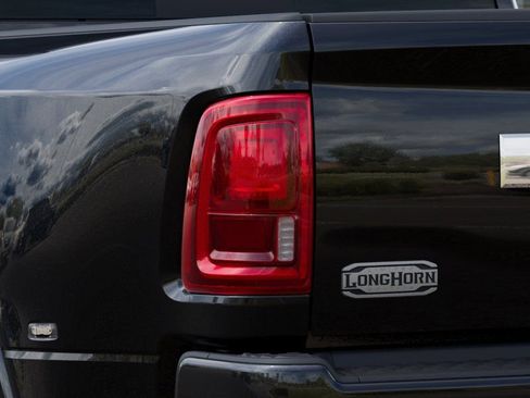 New 2026 RAM 3500 Limited AWD/4WD image 9